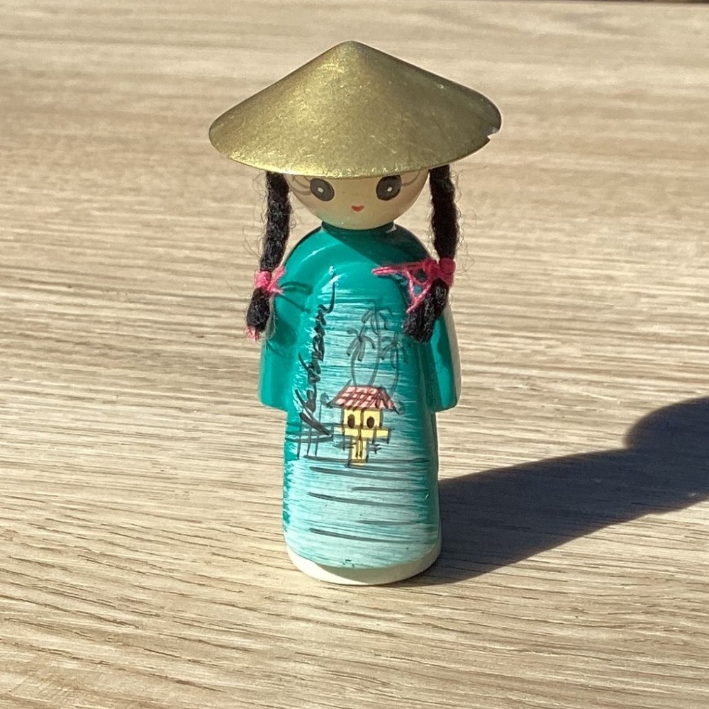 Vintage Charming Doll Figurine with Conical Hat & Teal Robe Hand Painted Accent - Picture 1 of 7